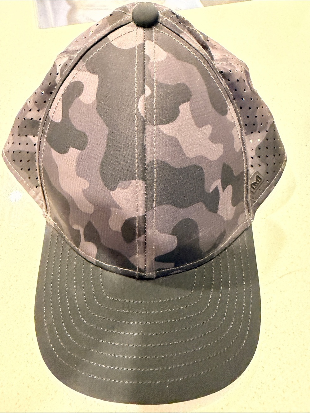 A-GAME HYDRO Black Camo
Performance Snapback Hat